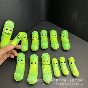 3d打印嘴巴可动动磁吸黄瓜人跨境爆款摆摊批发